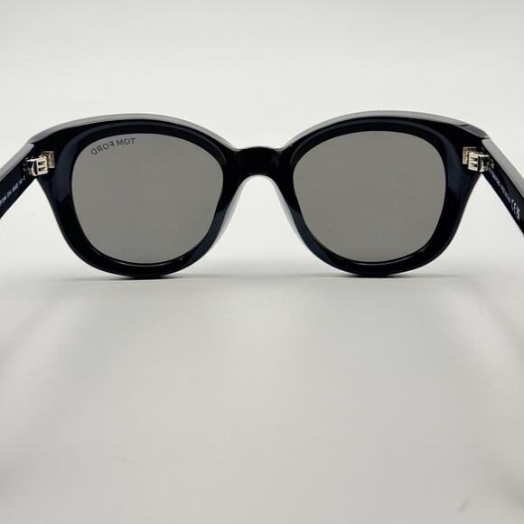 Tom Ford Sunglasses Nika-02 TF1344 01A Black Round Frame Gray Lens 49-20-140 New